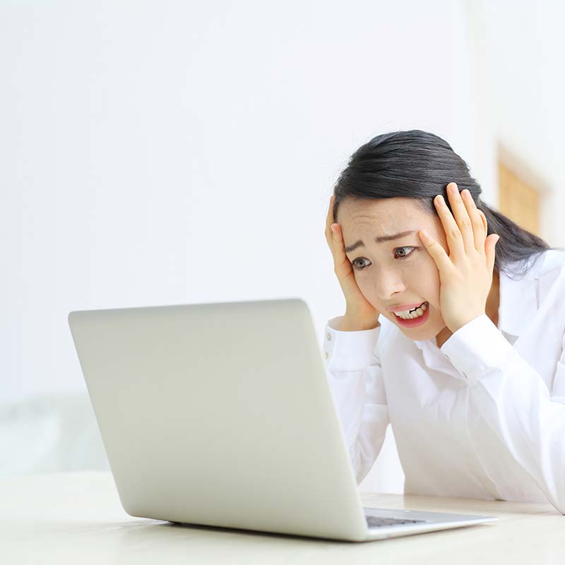 パソコンが遅くて仕事が進まない…